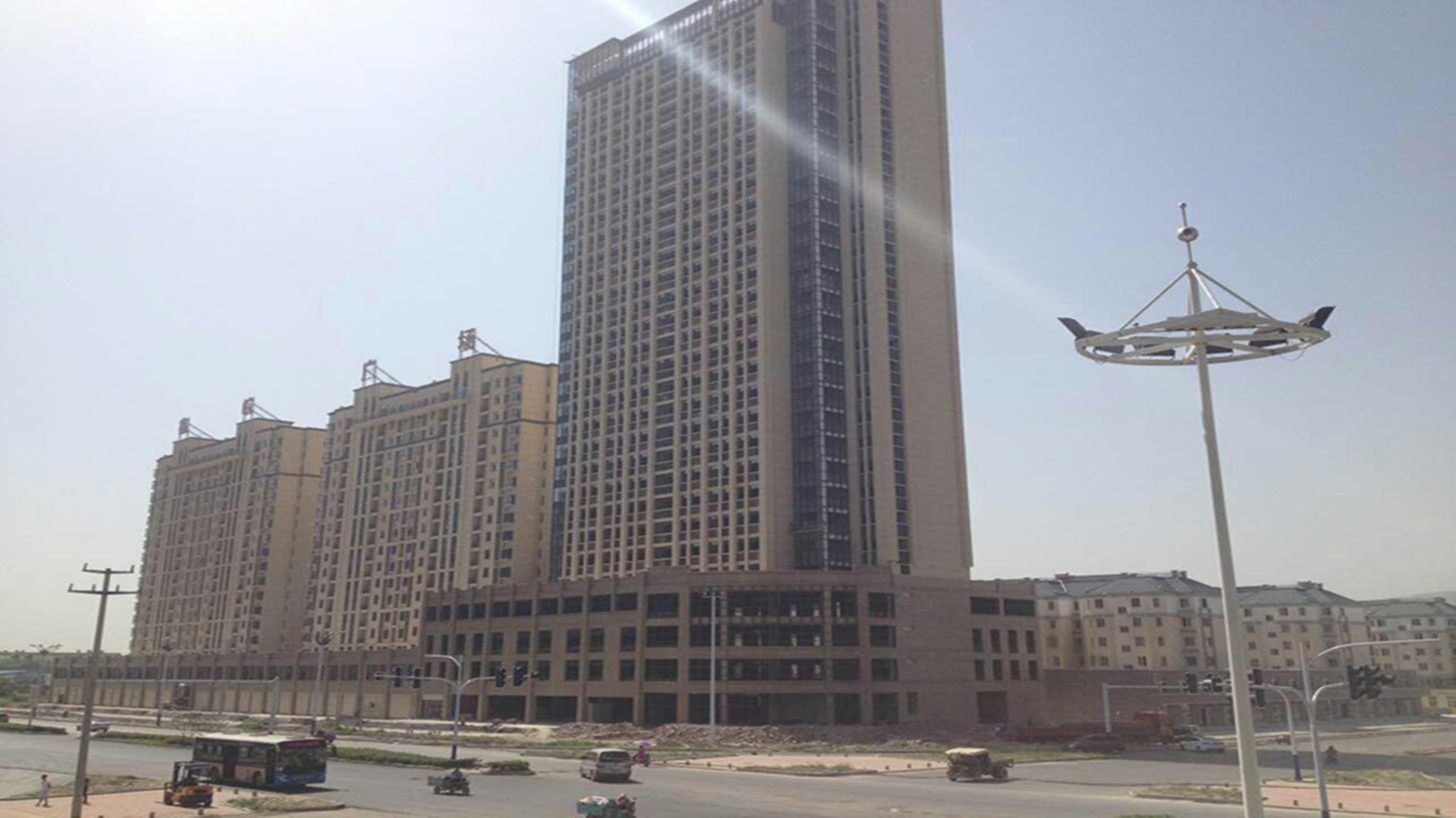 不要讓價(jià)格蒙蔽了您的雙眼--為您解答真空保溫板系統(tǒng)價(jià)格